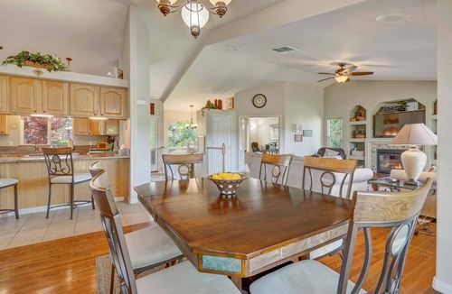 Monument Cottage | 120 Winding Meadow
