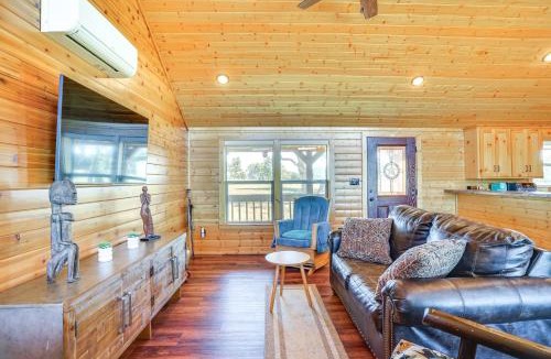 Bluff Dale House | 17 Mi to Tarleton State: Mtn-View Hideaway!