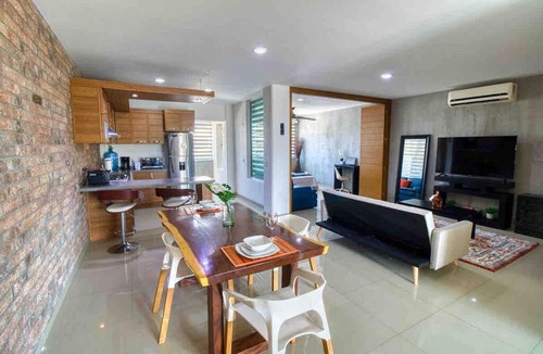 Diaz Ordaz Apartment | 2 bd Loft in Versalles, Walk to the Beach!