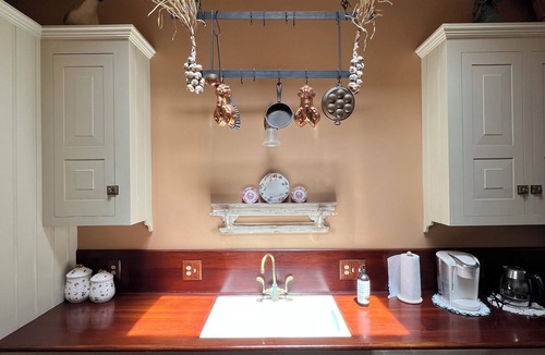 Eureka Apartment | 2 bedroom Waterfront Victorian Apartment