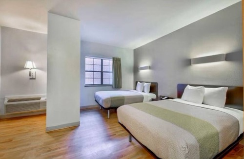 Beaumont Hotel | 2 Comfortable Rooms w/Private Bath Ideal for Long Stays + Family Adventures