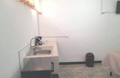 Zona 4 Apartment | 2 Nice and comfortable central apartment