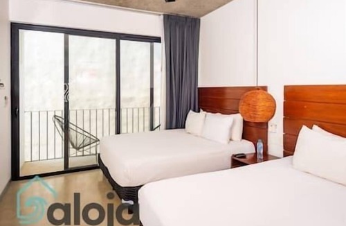 Venustiano Carranza Hostel | 202 - Magic suite in the entrance of hotel zone