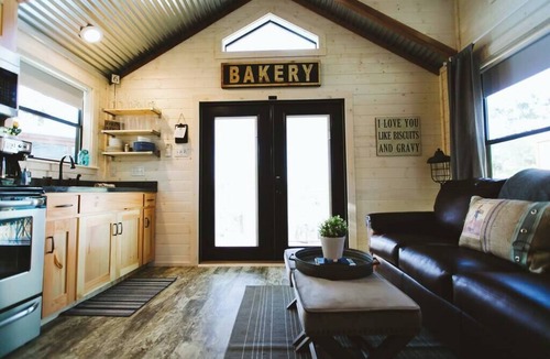 Dripping Springs Cabin | 23Acre Hill Country Retreat: Sleeps 80+|Pool |YOGA