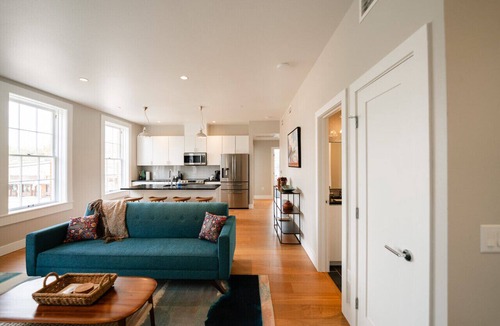 Martindale Apartment | 2br/1.5 bath in Martindale