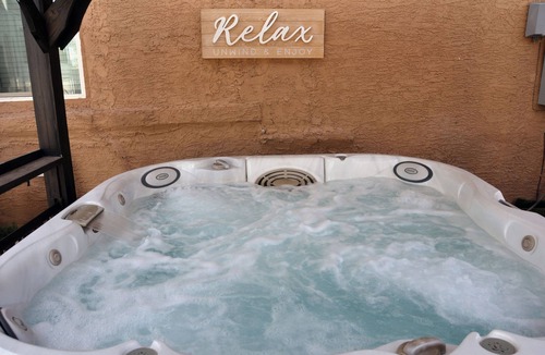 Downtown Phoenix House | 3-bd 2bath/Plundge Pool/Hot Tub/Downtown Pheonix