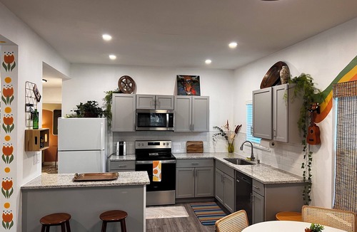 Eastside Promise Neighborhood House | 3-bedroom house in lovely San Antonio with enough space for the whole family!