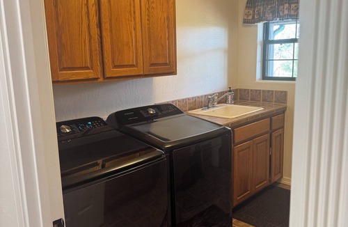 Heber Cabin | 3-bedroom White Mountain cabin with Forest Views & Cozy Luxury near Heber