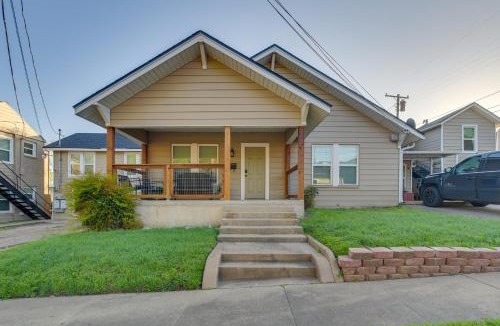 Austin Ave. House | 3 Mi to Baylor U: Home w/Shared Yard