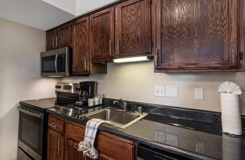 Biggs Field Hotel | 3 Pet-Friendly Units! Outdoor Swimming Pool, Free Parking and Breakfast!