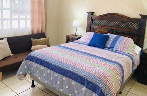 Quetzaltenango House | 3 Rooms Colonial style house 2 levels
