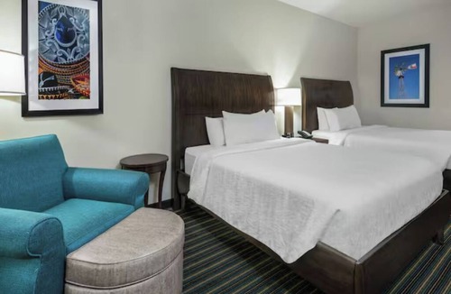 Far North Central Hotel | 3 Rooms w/Outdoor Pool Access - Unwind & Relax | PopStroke - 2.0 miles