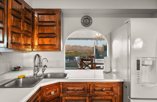 Las Cruces House | 360 Views, Spa, Billiards, Birding, Private, ~7 miles to Mesilla or downtown!
