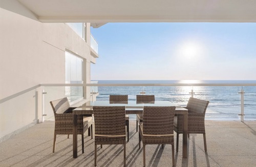 Puente del Mar Apartment | 3BDR Ocean front luxury APT in Acapulco Diamante