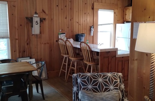 Seaside House | 3BR/2Bath HOT TUB, Classic Beach House Front and Back Decks 1/2 Block to the Bea