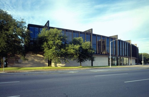 Texas Medical Center House | 4 Affordable Units! w/Pool, Short Drive to NRG Stadium and Houston Zoo