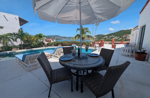 Playa Las Gatas Villa | 4 Bedroom 4 Bath Private Villa with Pool and Ocean Views