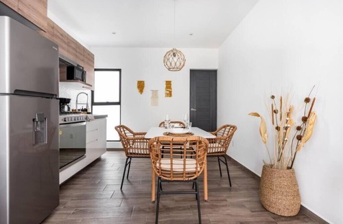 Roma Sur Apartment | 4) Loft Carlota: Private King Size Bed Roma Sur