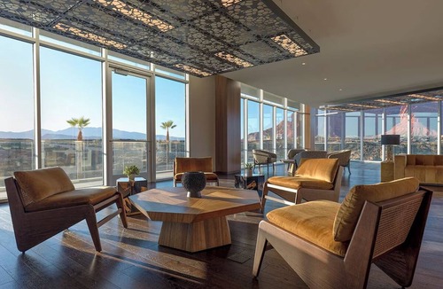 Ivins Hotel | 4 Upscale Suites w/ Pool Access Near Attractions - Perfect for Adventure Lovers