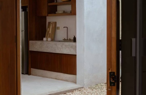 Centro House | 48th Meridian