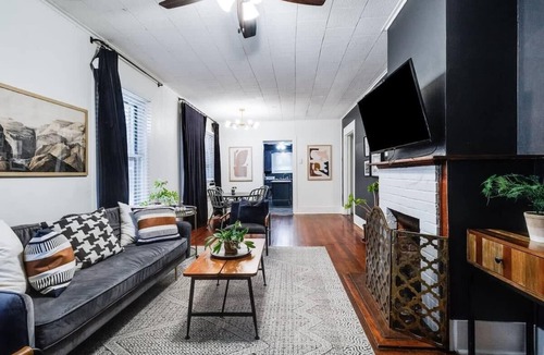 Freetown - Port Rico House | 4BR Downtown Lafayette-Garden, Parking, Walk to Arts District