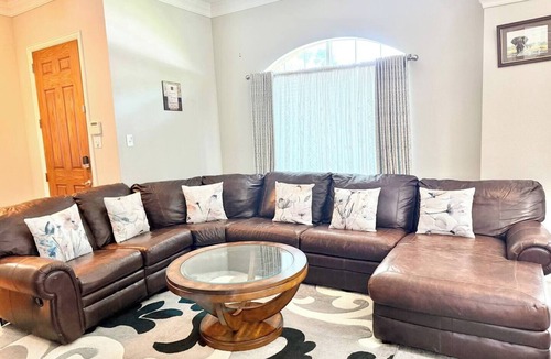 Rowlett House | 4BR Gem Space, Comfort & Fun-Agape House