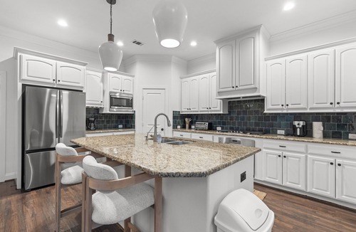 Las Colinas House | 4BR Luxury Las Colinas - Near DFW Airport & Corporate Corridor