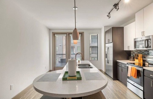 Tempe Apartment | 4BR TWO Modern CozySuites
