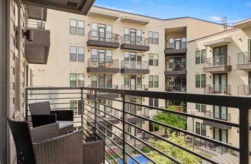 Tempe Apartment | 4BR TWO Modern CozySuites