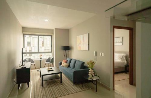 Ampliacion Granada House | 4C- Apartment W pool, gym, high speed WiFi 1BR