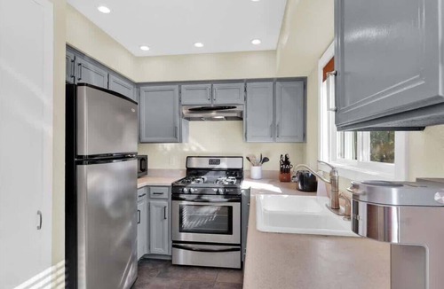 Barton Hills House | 5 Bedroom 4 Bath Zilker Villa Big Yard in Zilker Barton Hills