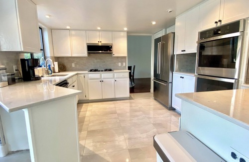 Val Vista Lakes House | 5 bedroom house in Val Vista Lakes with large yard