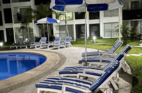 Manzanillo House | 5 minutes from the beach and pool