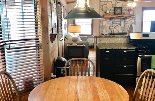 Center Point House | 55-Acre Hill Country Escape Near Wineries/Shopping