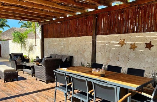 Chicxulub Puerto House | 6 BDR - Spectacular beachfront home