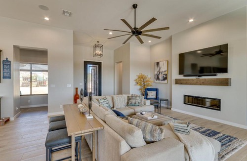 Apache Junction House | 7 Mi to Lost Dutchman: Home w/Pool + Patio!