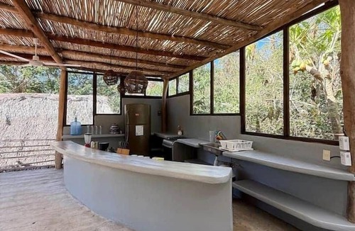 Mazunte House | AC Room with Balcony and Nature Views