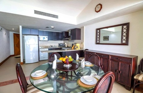 South Hotel Zone Apartment | Acogedor departamento frente al mar Grand Venetian