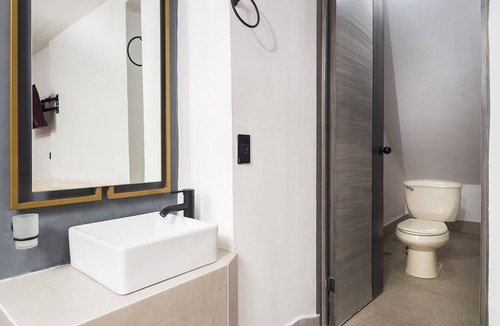 Monterrey Hotel | Adhoc Cintermex