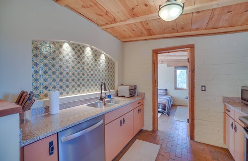 Eldorado at Santa Fe Cottage | Adobe Cottage w/Patios in South Santa Fe