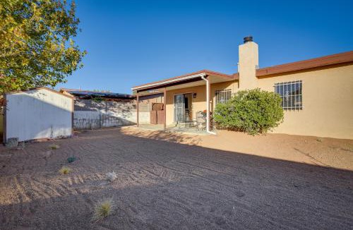 Northeast Heights House | Adobe Home in Albuquerque w/Covered Patio