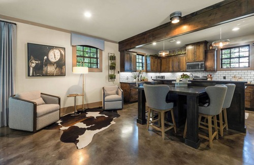 College Park House | Aggieland Home