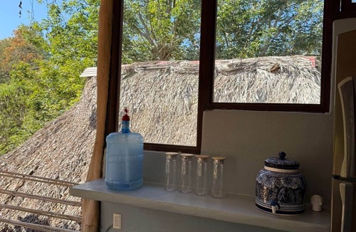 Mazunte House | Air-Conditioned Room in a Natural Setting