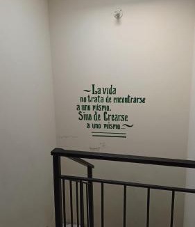 Ciudad Juarez House | Airport Hostel