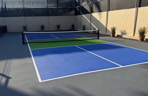 San Antonio Tlayacapan Apartment | Ajijic 2 Bedroom Unit-Huge Patio-Bikes-Gym-Pickleball Court-Golf Cart-Scooters