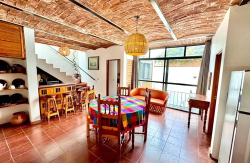 Ajijic House | Ajijic Rooftop Retreat + 5 Bedrooms