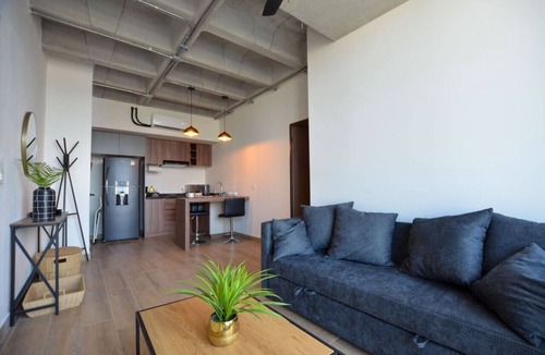 Monterrey Centro Apartment | ¡Alberca, gym y asadores!/Barrio W/4 personas