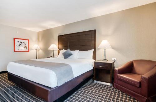 Park Central Hotel | Alexis Hotel & Banquets Dallas Park Central Galleria