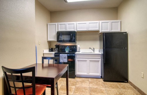 Port Aransas Hotel | Alister Square Inn