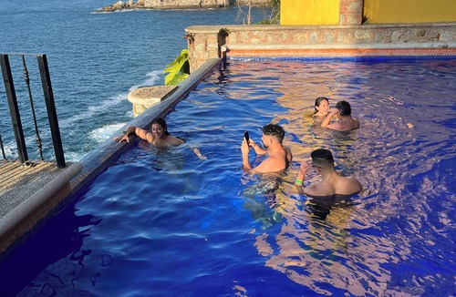 Mismaloya Villa | All Inclusive Luxury Ocean Front Villa, 10 BRs, Chef, Gym, Infinity Pool, Staff